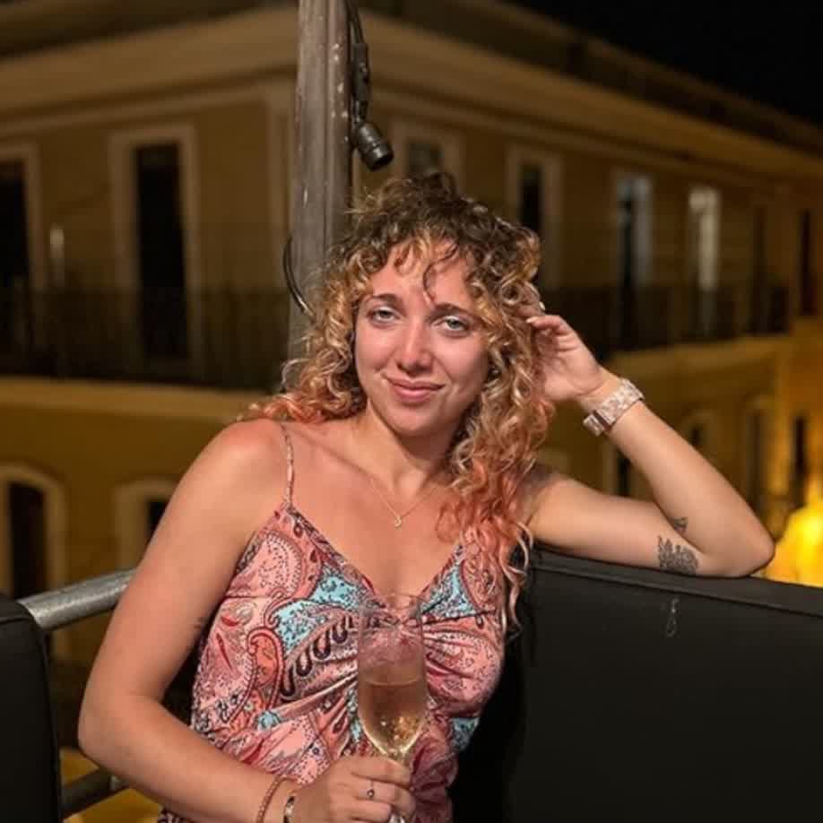 <strong>Paola V</strong>